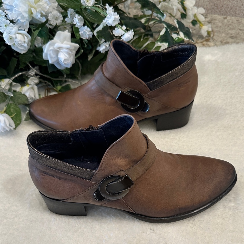 Dorking booties